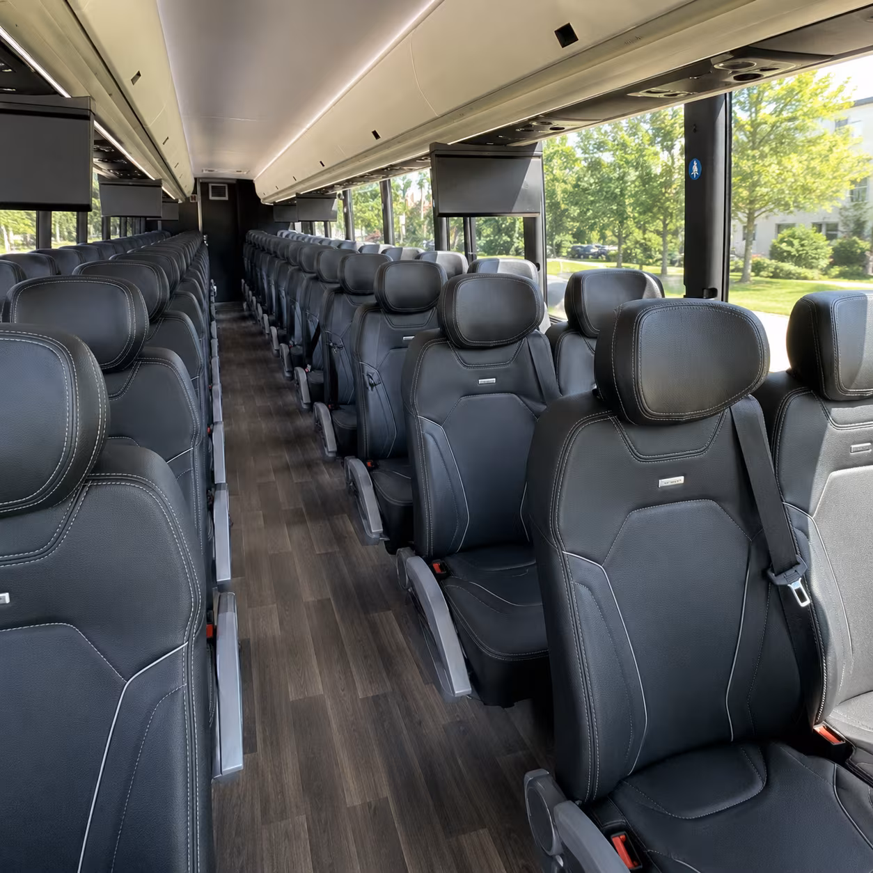 reserve transportation for your next wedding 2